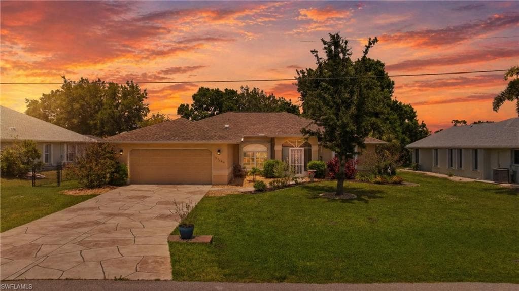 27180 Tierra Del Fuego CIR PUNTA GORDA, FL 33983