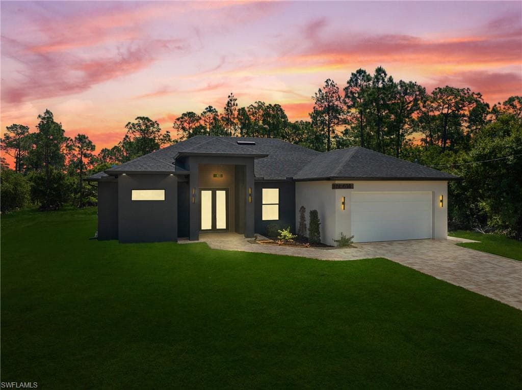 614 Scott AVE LEHIGH ACRES, FL 33972