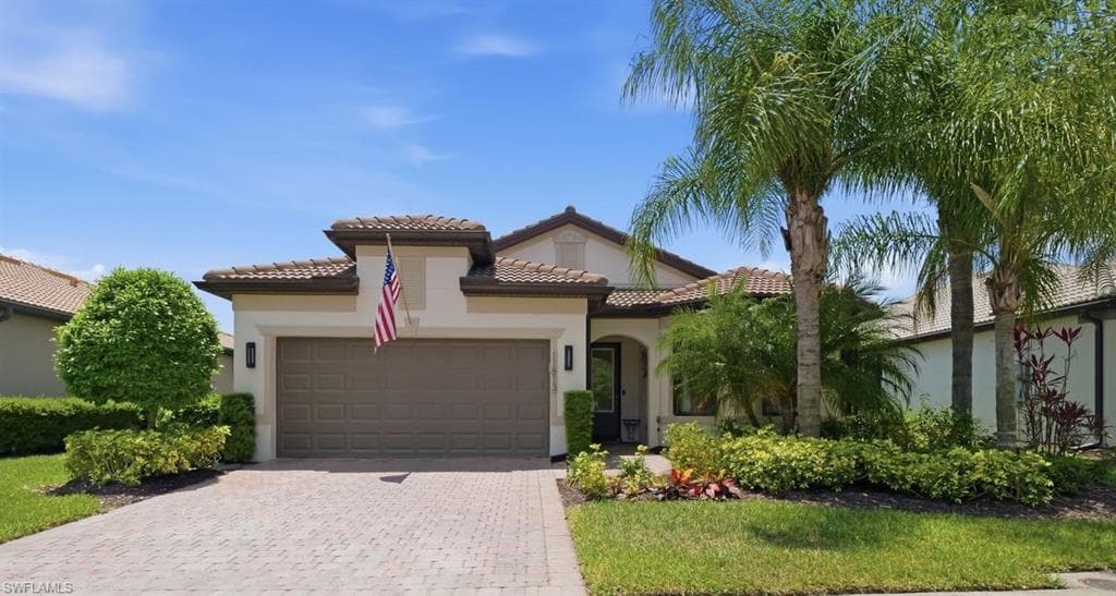 11813 Darcy PL FORT MYERS, FL 33913