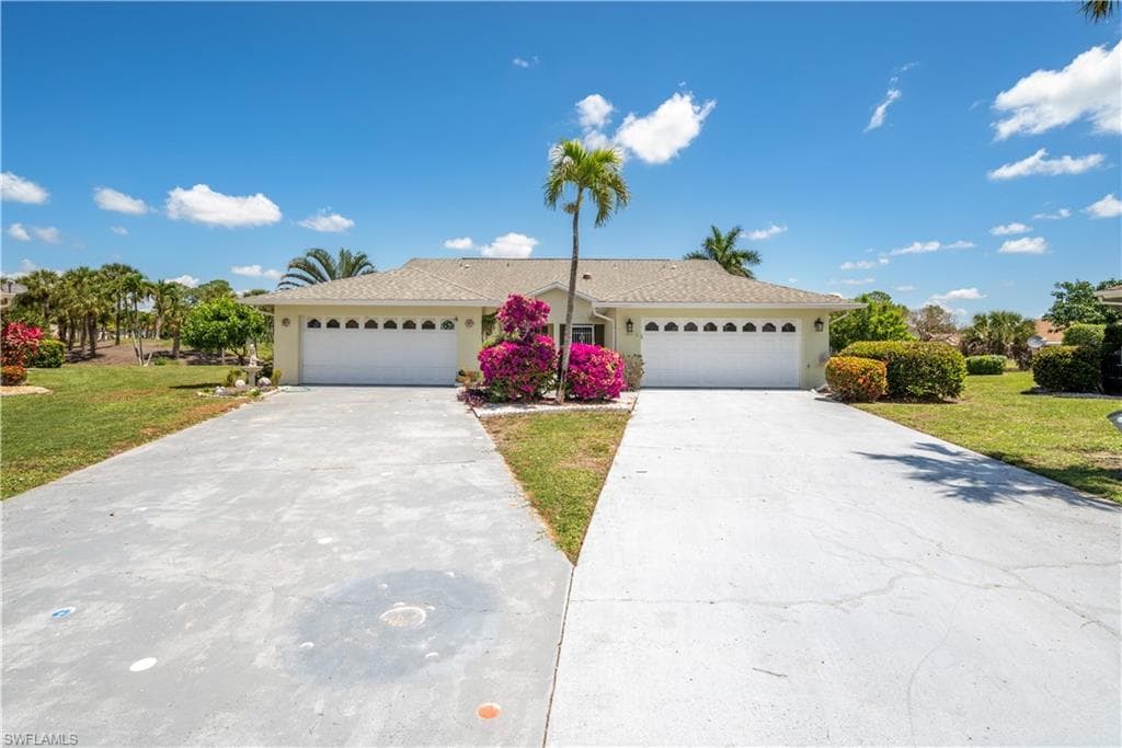 103 Tanglewood CT 128-1 NAPLES, FL 34113