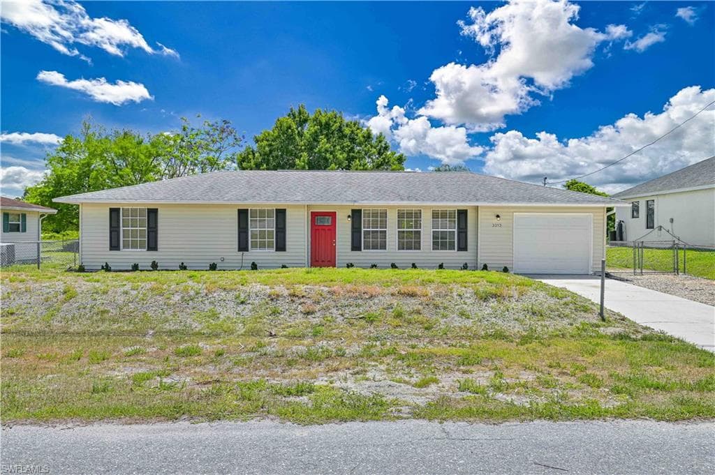 3313 14th ST SW LEHIGH ACRES, FL 33976