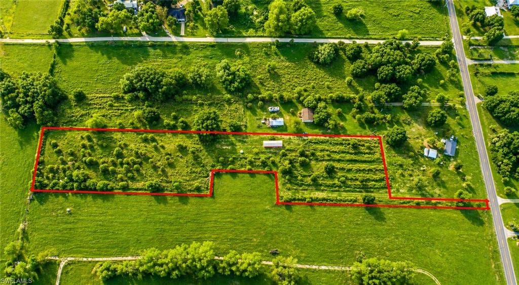 3921 Ft Denaud RD SW LABELLE, FL 33935