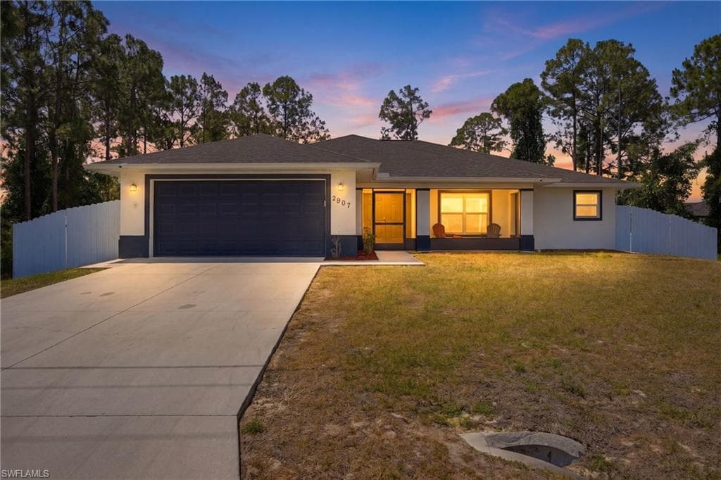 2907 18th ST SW LEHIGH ACRES, FL 33976