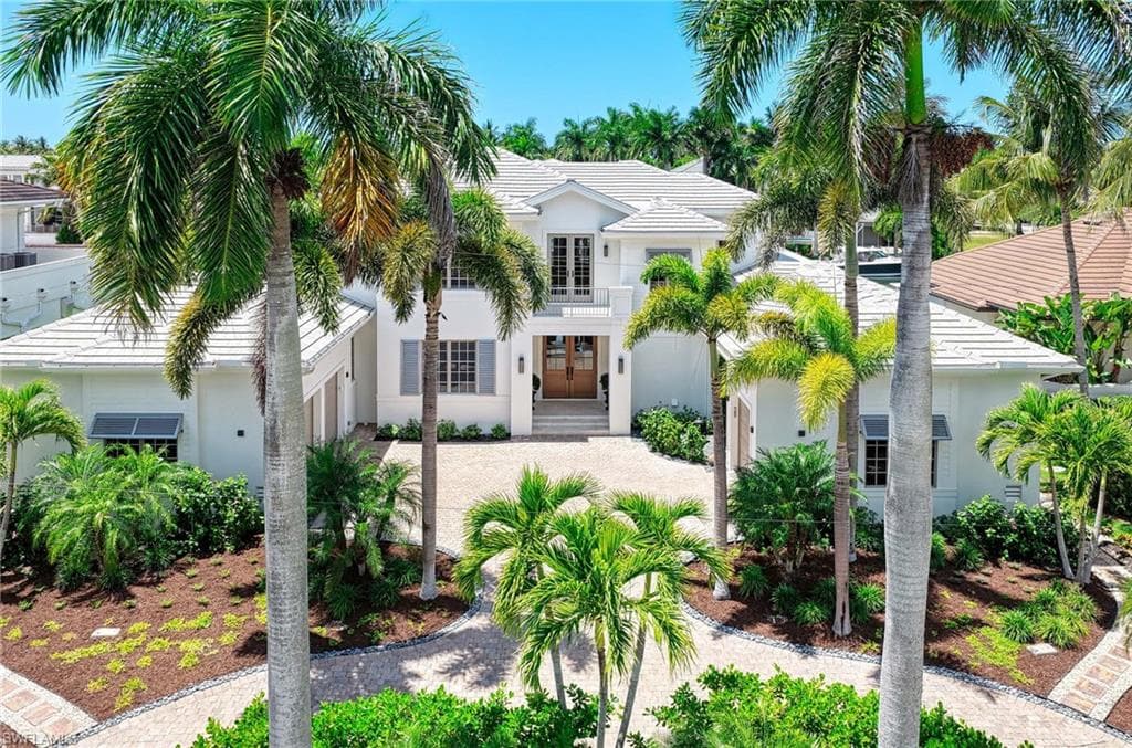 1888 6th ST S NAPLES, FL 34102
