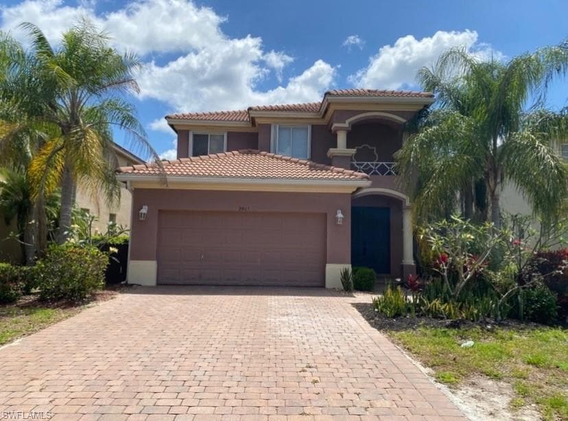 9923 Springlake CIR ESTERO, FL 33928