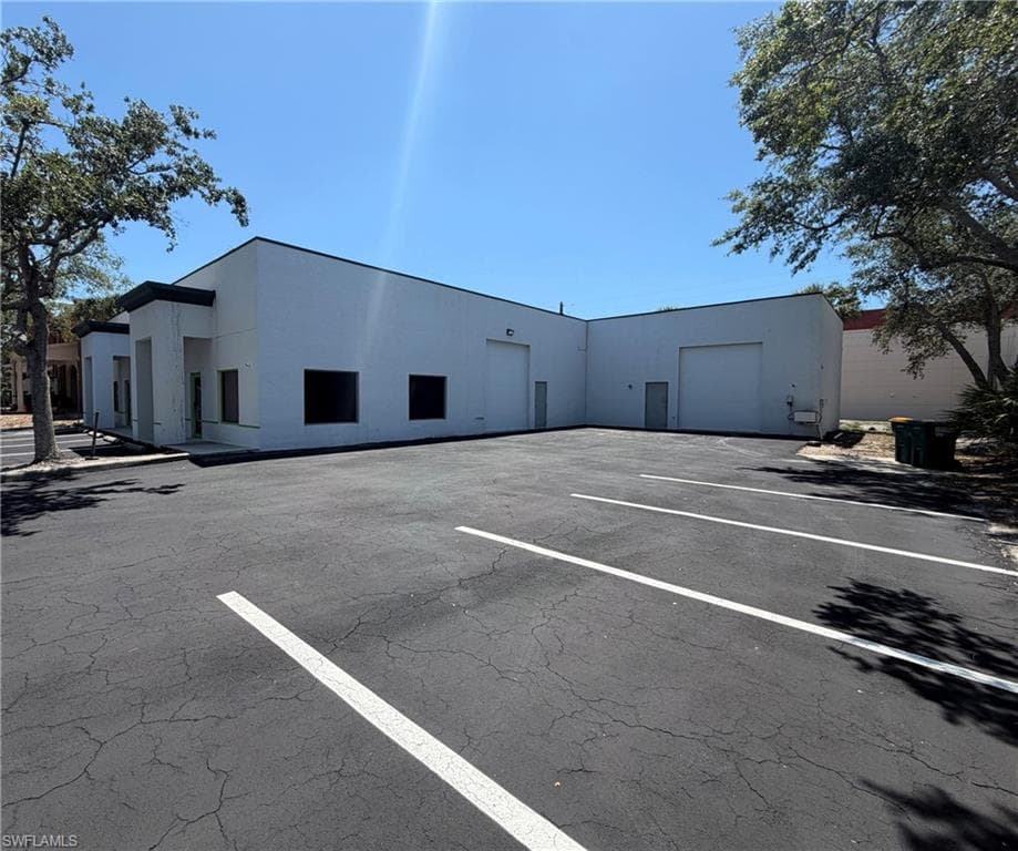 1502 Rail Head BLVD NAPLES, FL 34110