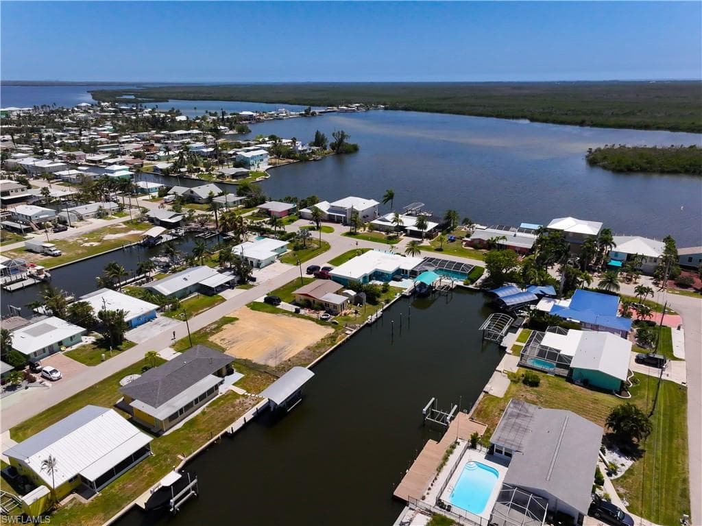 2652 Bridgeview ST MATLACHA, FL 33993