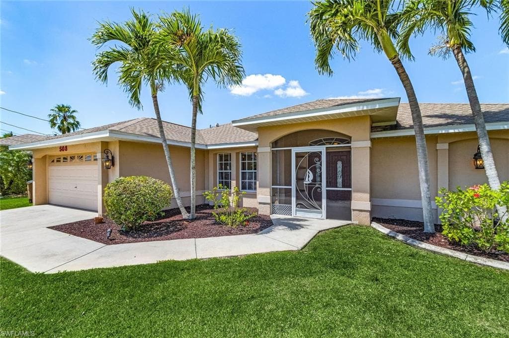 508 SE 9th PL CAPE CORAL, FL 33990