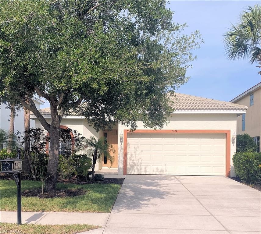 2677 Blue Cypress Lake CT CAPE CORAL, FL 33909