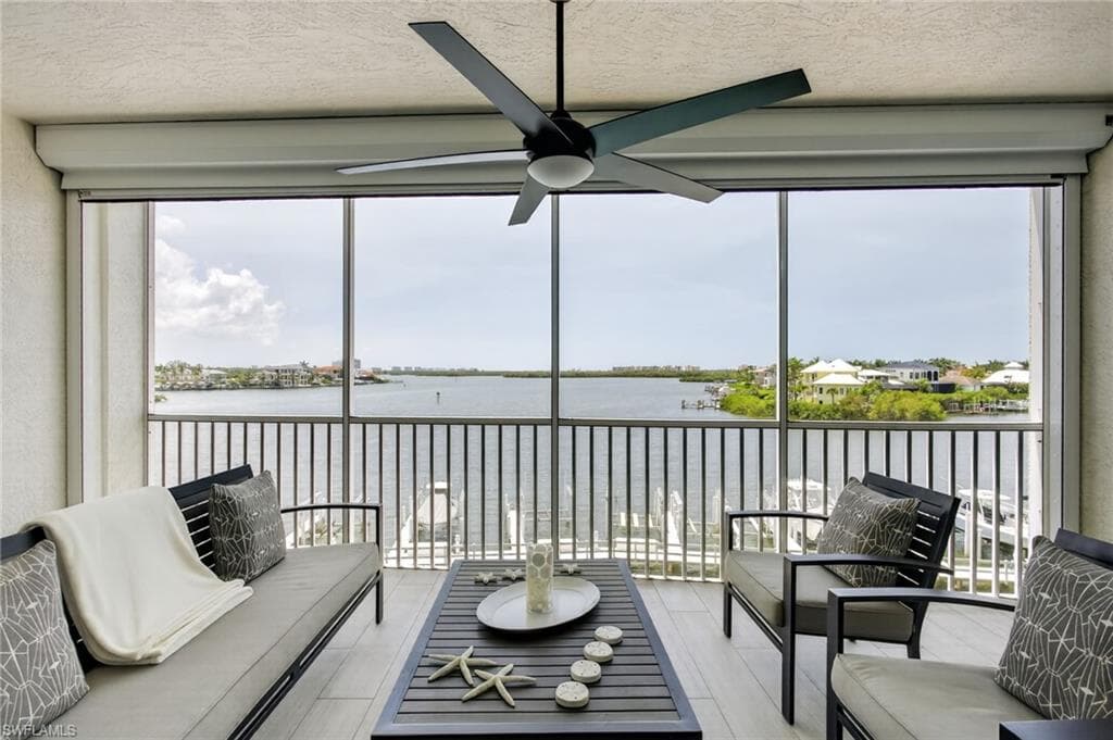 4975 Bonita Beach RD 304 BONITA SPRINGS, FL 34134