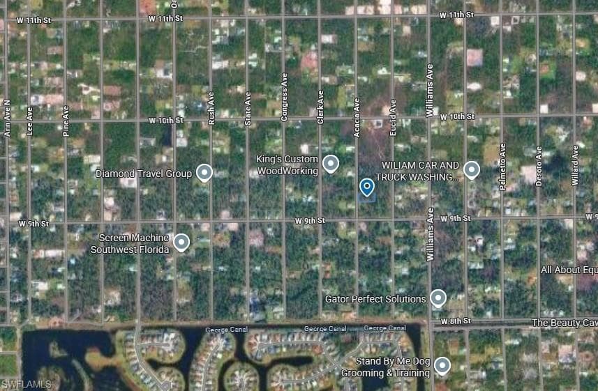904 Acacia AVE LEHIGH ACRES, FL 33972