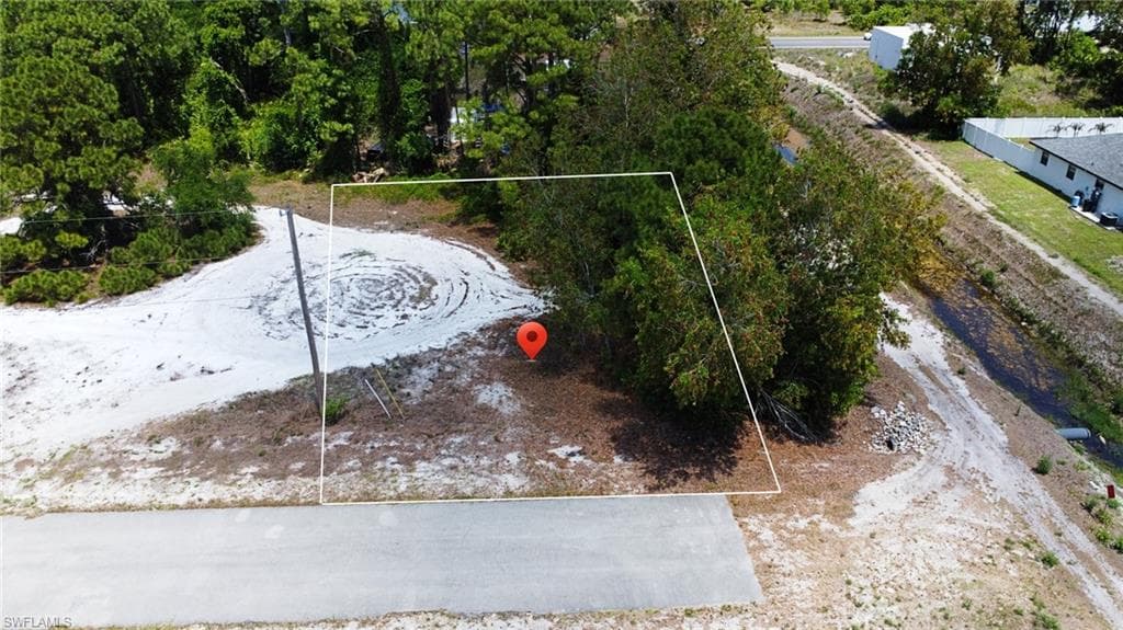3500 24th ST SW LEHIGH ACRES, FL 33976