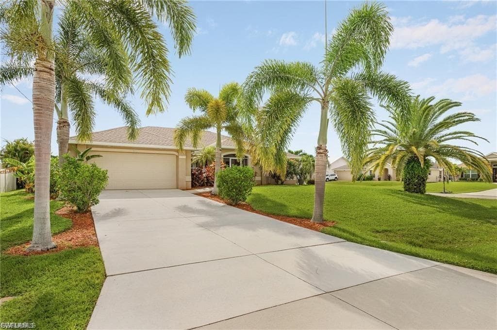 2611 SW 23rd PL CAPE CORAL, FL 33914