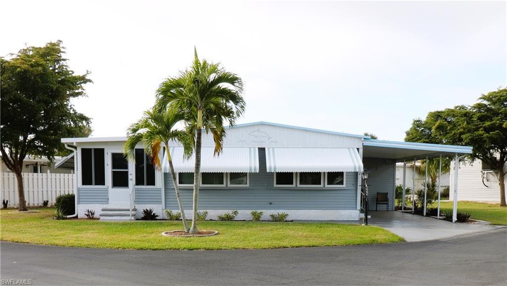 116 Coachlight DR FORT MYERS, FL 33908