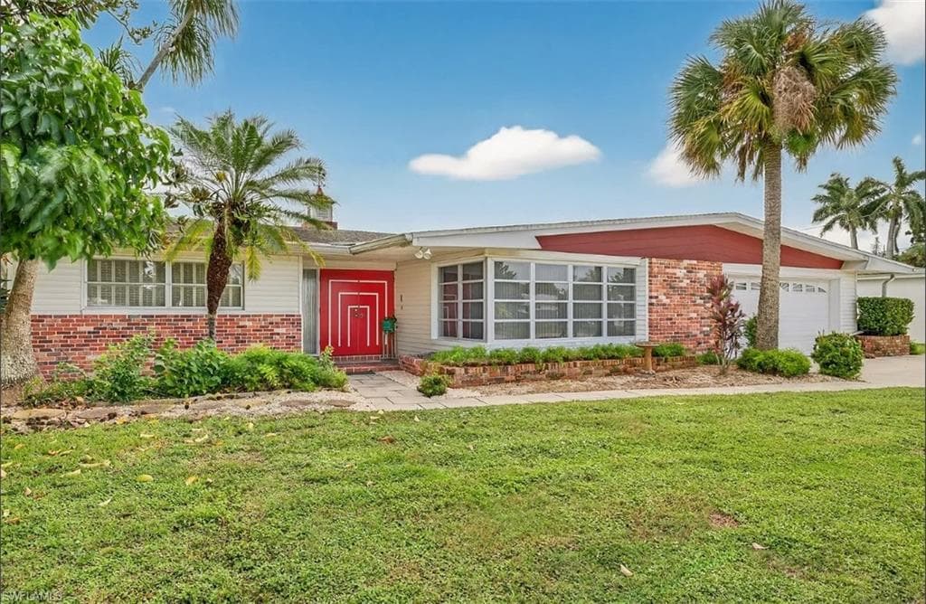 406 Leeland Heights BLVD E LEHIGH ACRES, FL 33936