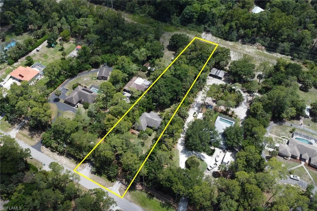 4974 Hawthorn Woods WAY NAPLES, FL 34116