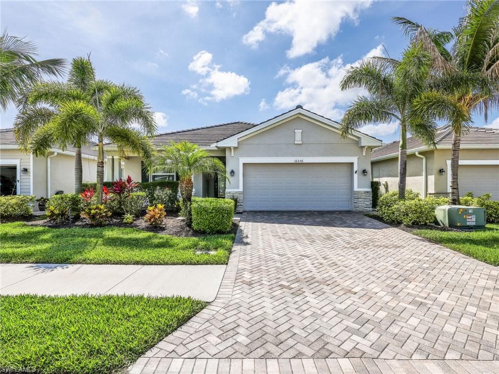 16256 Bonita Landing CIR BONITA SPRINGS, FL 34135