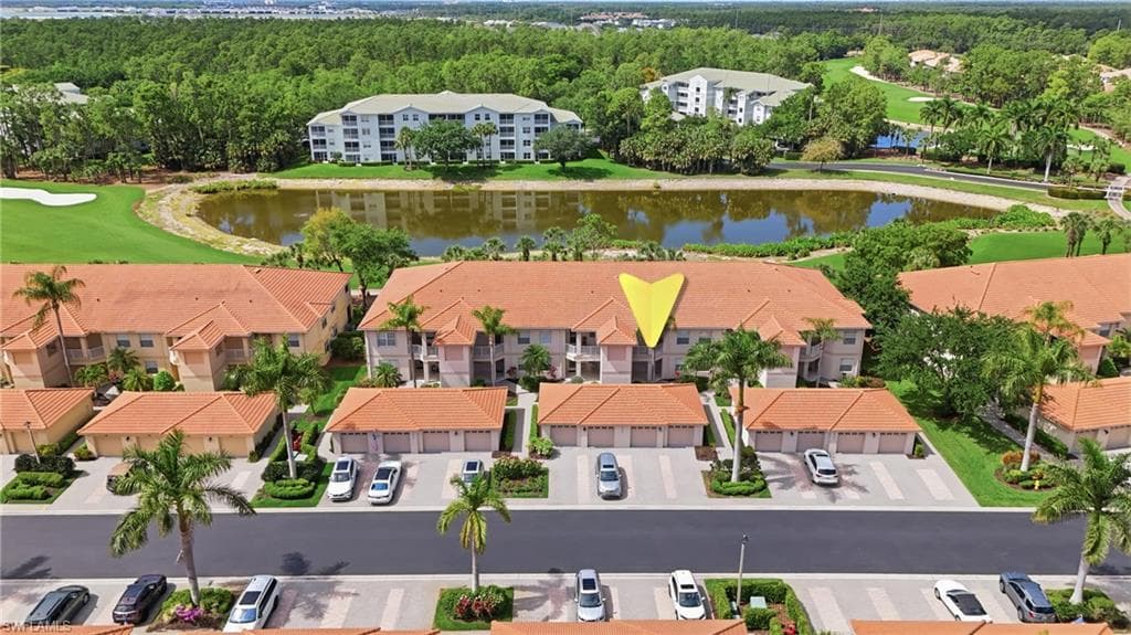 3976 Bishopwood CT E 3-102 NAPLES, FL 34114