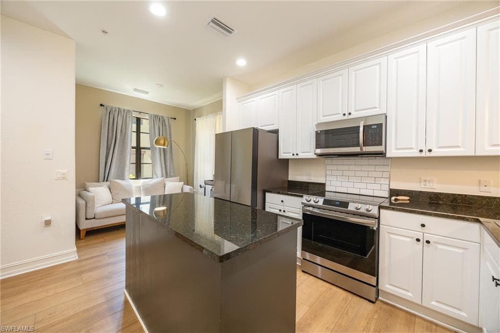 9128 Delano ST 89-2 NAPLES, FL 34113