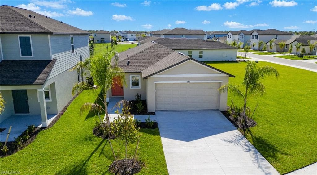 4047 San Felice LN NORTH FORT MYERS, FL 33917