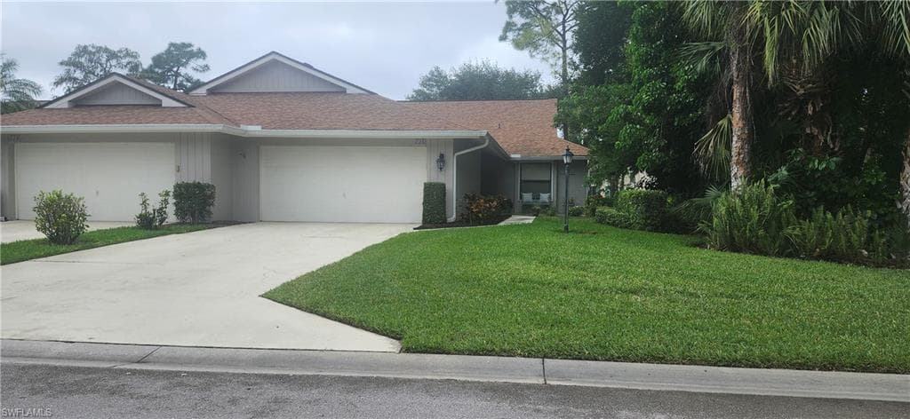 126 Fox Glen DR 6-17 NAPLES, FL 34104