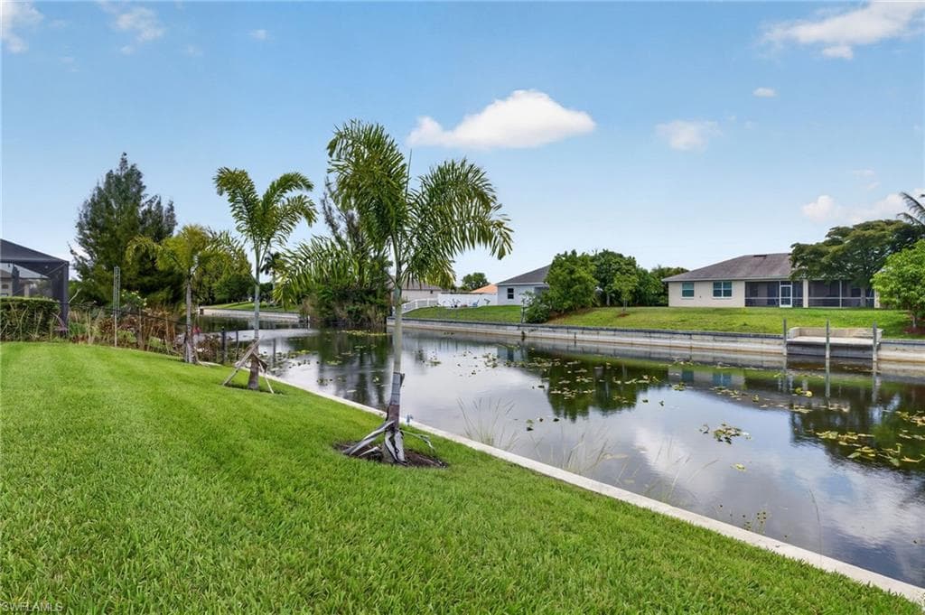 2323 SW 5th PL CAPE CORAL, FL 33991