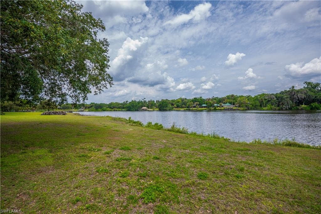 75 Ft Denaud Bridge WAY LABELLE, FL 33935