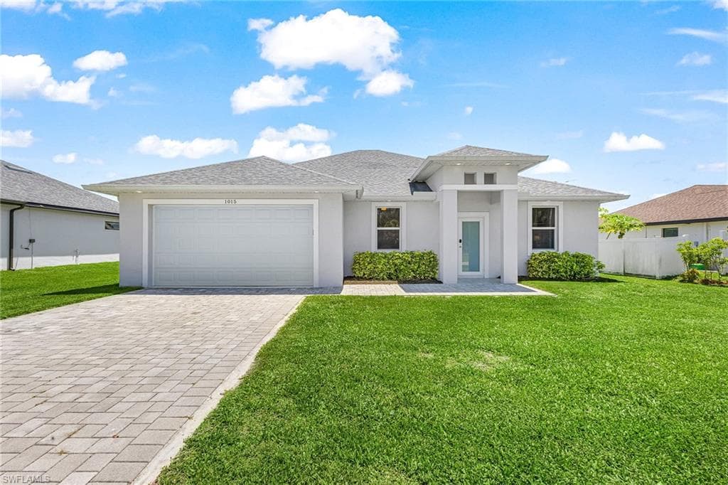 1015 SW 15th PL CAPE CORAL, FL 33991