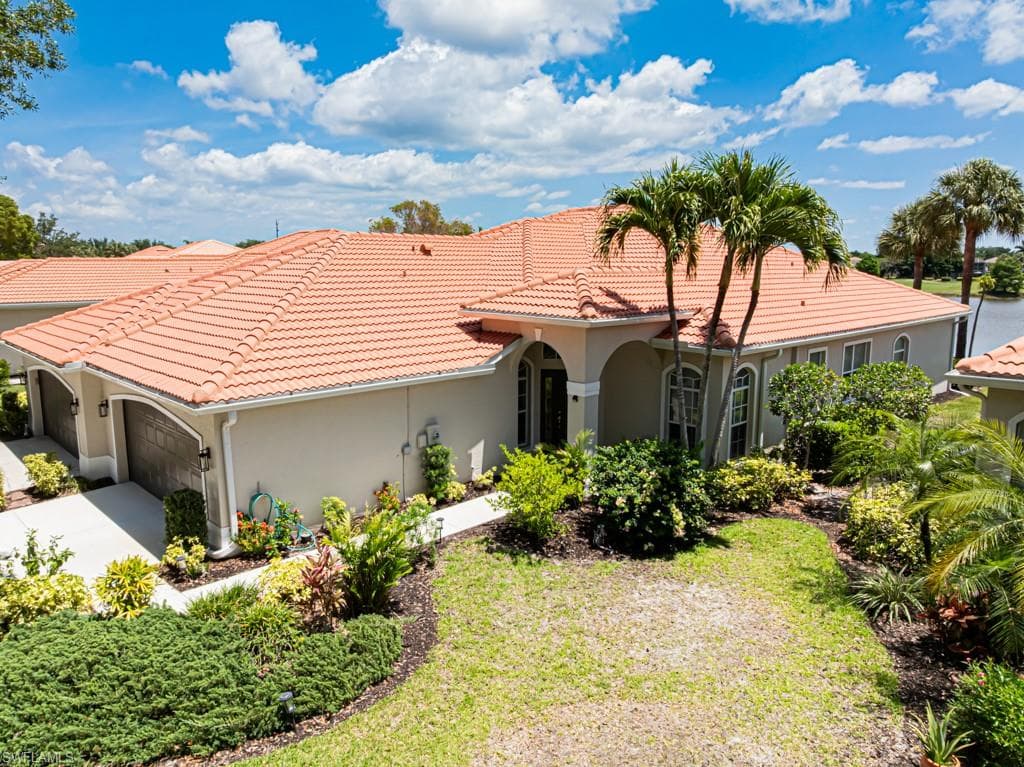 1992 Crestview WAY A95 NAPLES, FL 34119