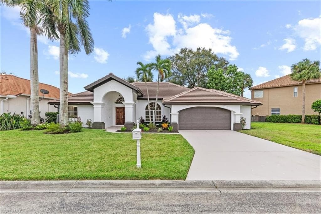 12809 Vista Pine CIR FORT MYERS, FL 33913