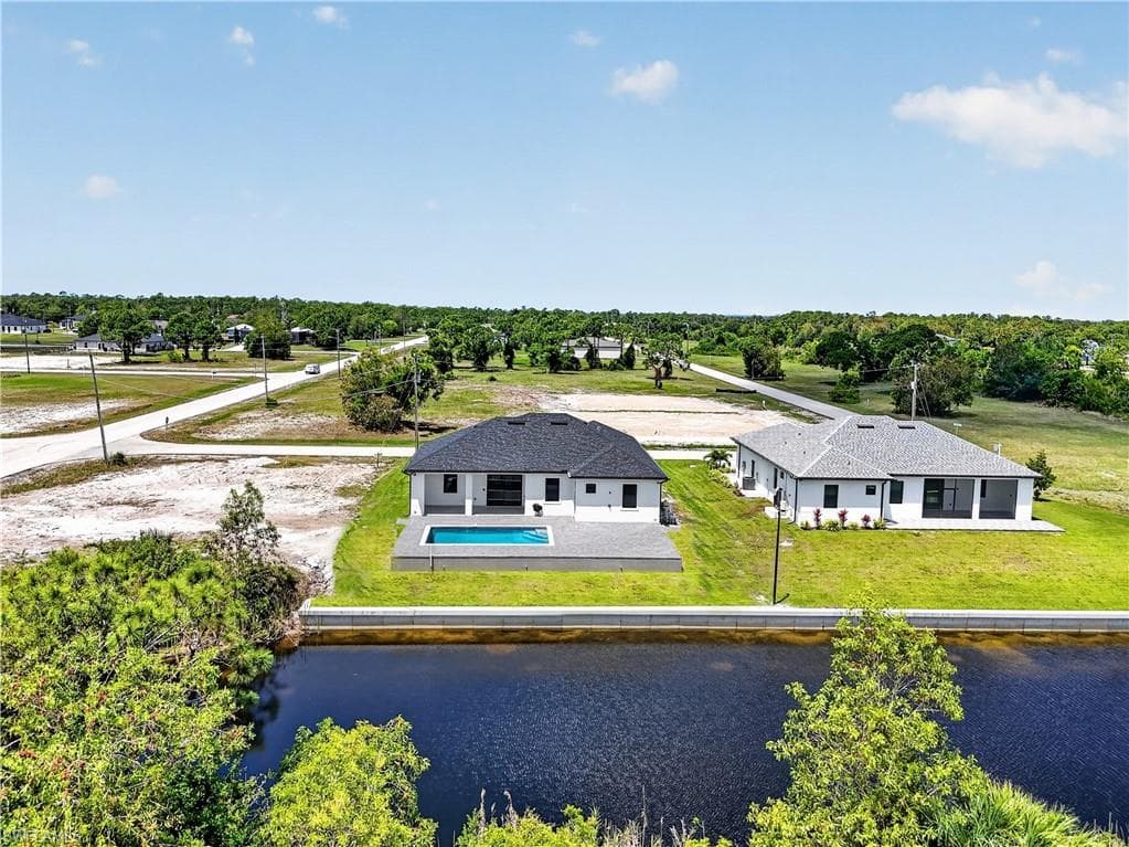 4333 NW 36th AVE CAPE CORAL, FL 33993