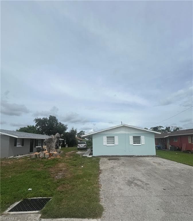 5517 6th AVE FORT MYERS, FL 33907