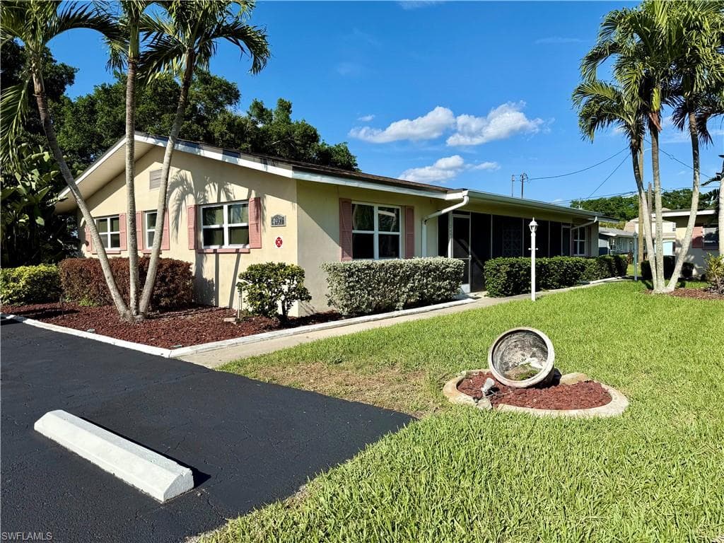 4937 Viceroy CT CAPE CORAL, FL 33904
