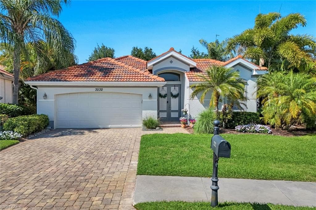 3232 Sundance CIR NAPLES, FL 34109
