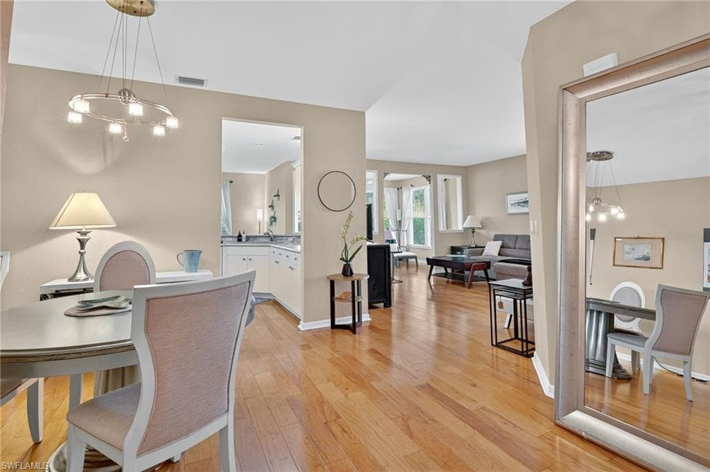 1345 Charleston Square DR 102 NAPLES, FL 34110