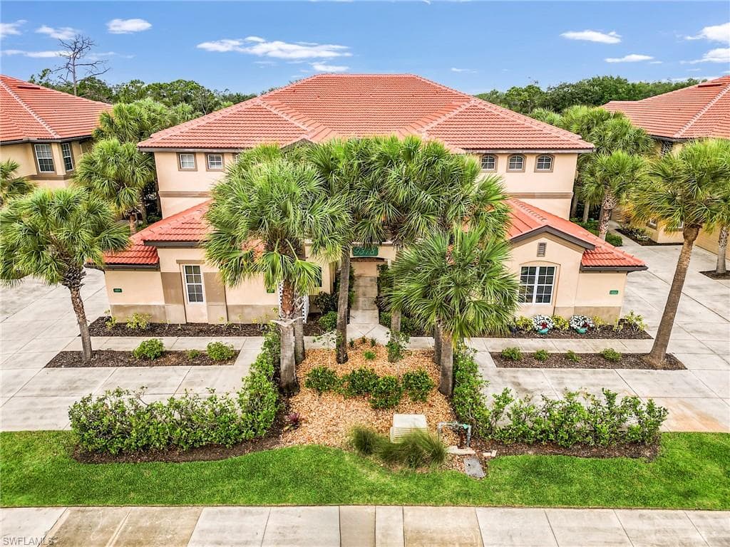 9318 Aviano DR 102 FORT MYERS, FL 33913