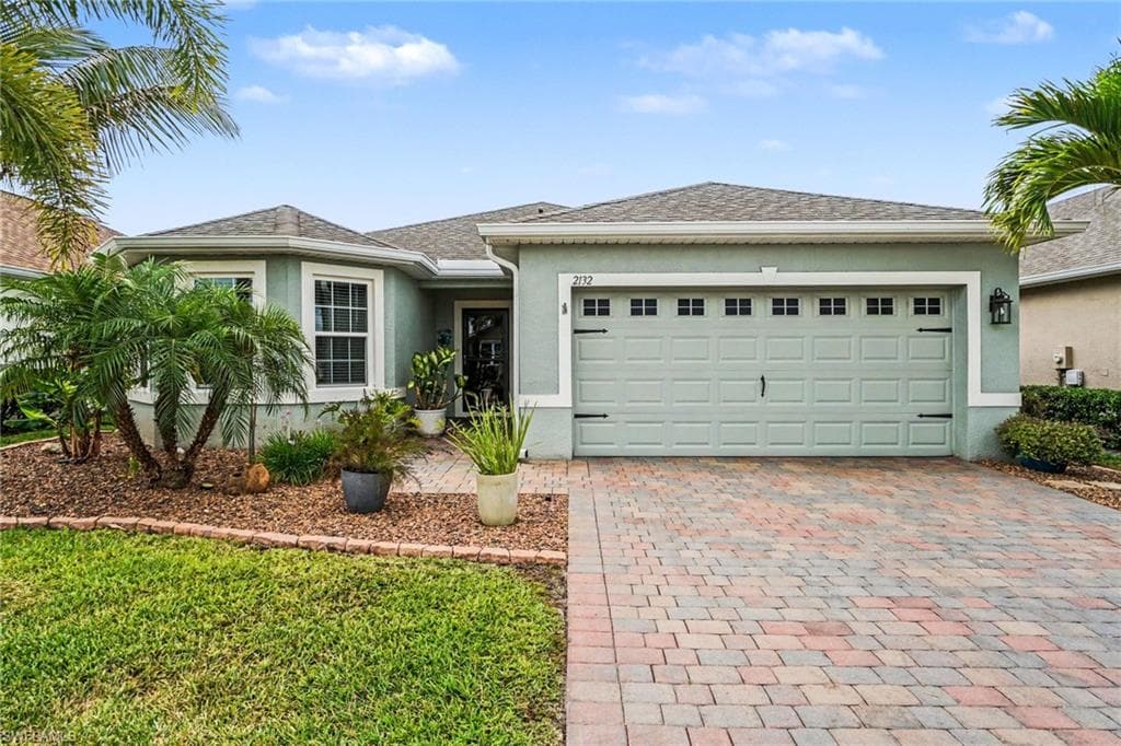 2132 Pigeon Plum WAY NORTH FORT MYERS, FL 33917