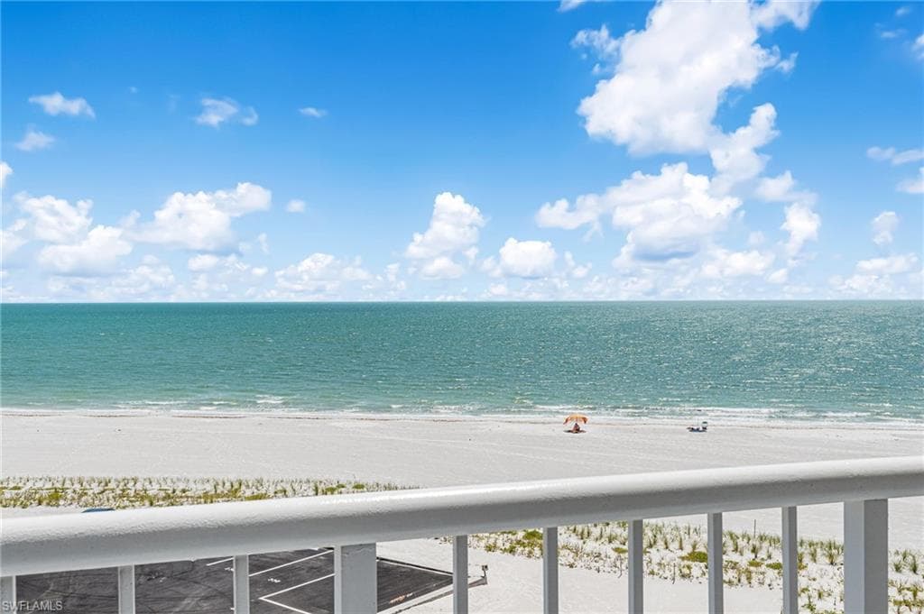 7390 Estero BLVD 404 FORT MYERS BEACH, FL 33931