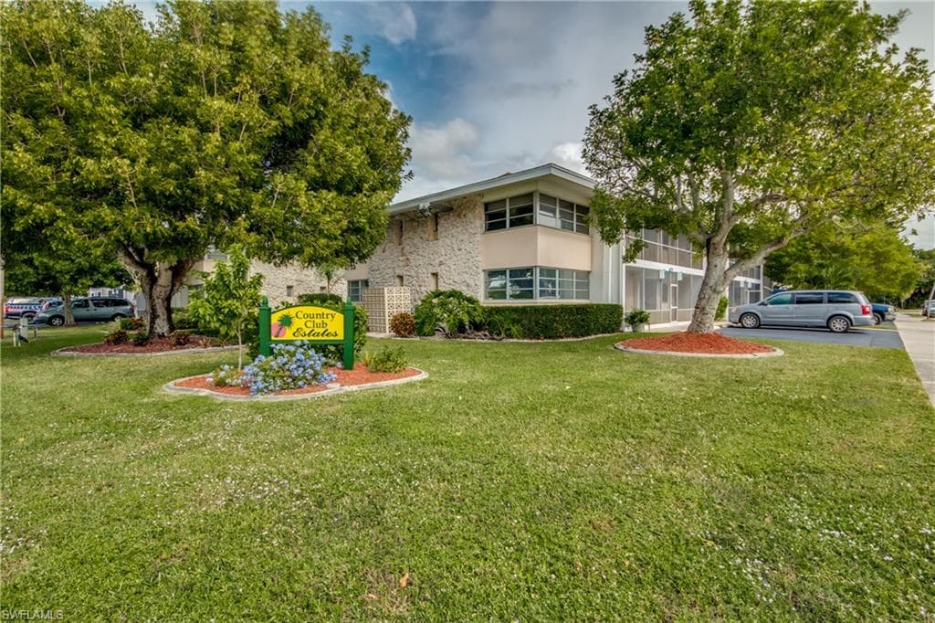 4202 SE 4th PL 3 CAPE CORAL, FL 33904