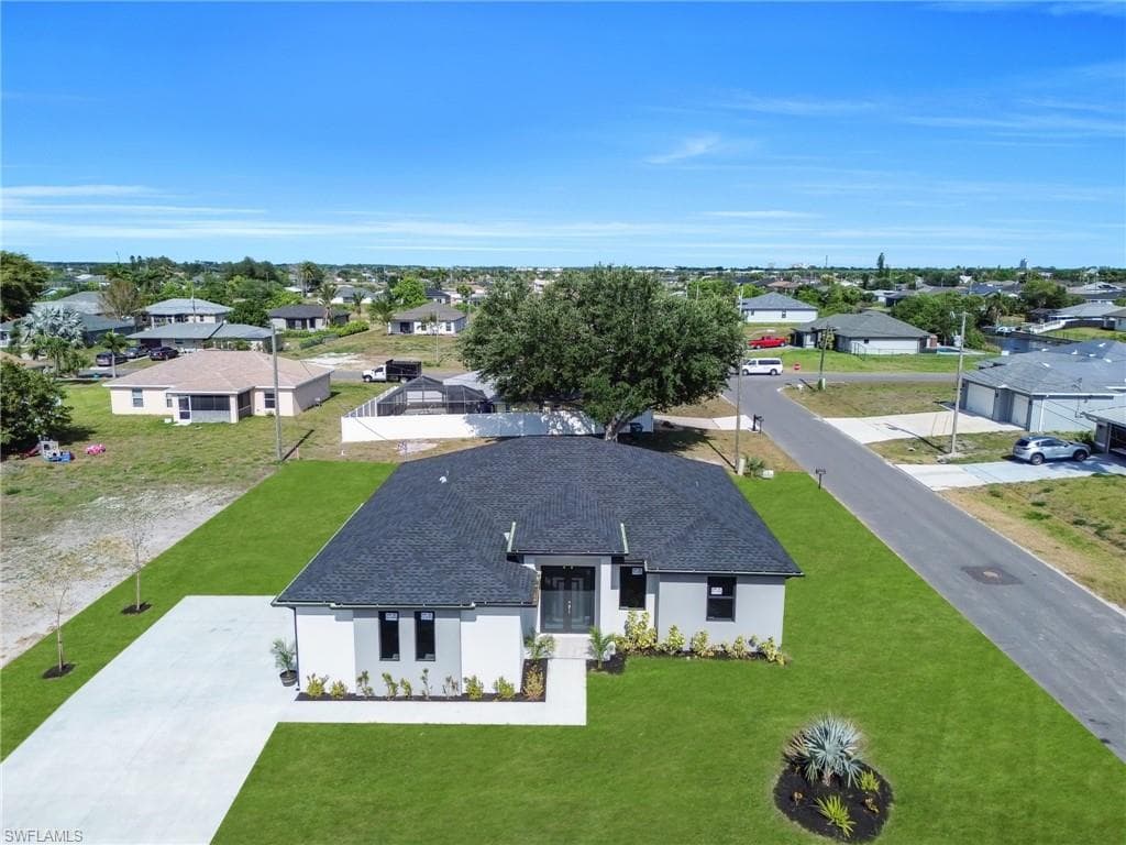 1201 NE 12th PL CAPE CORAL, FL 33909