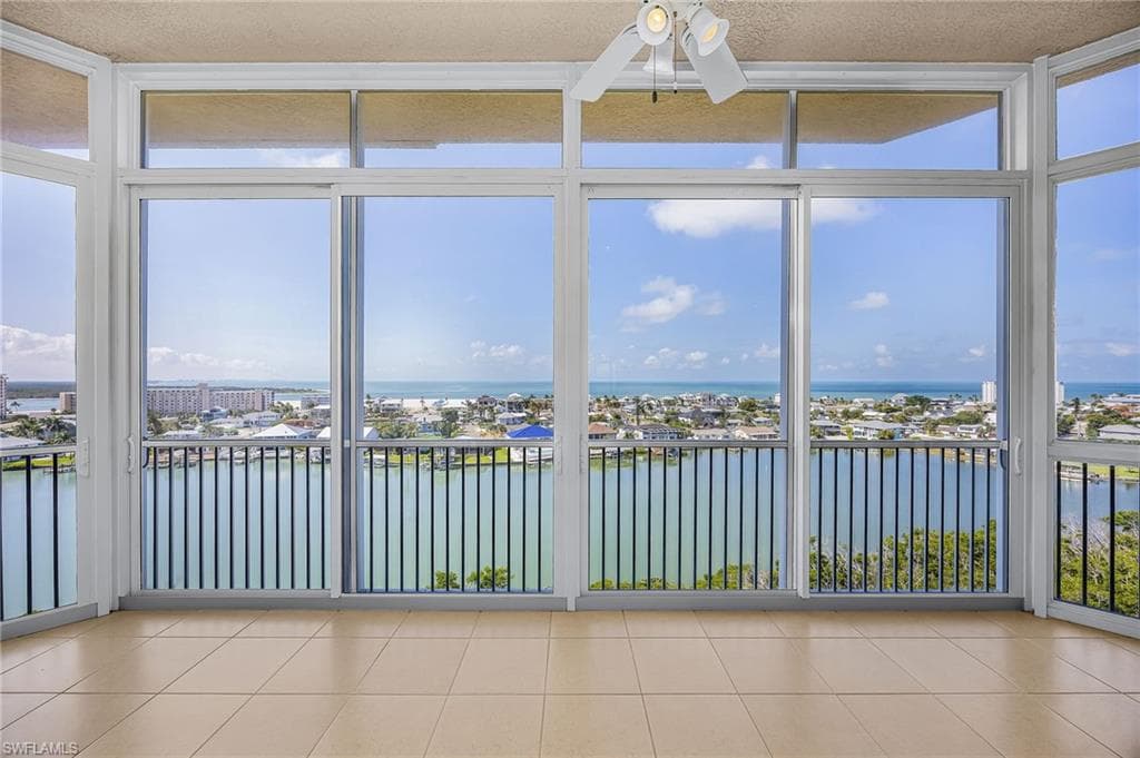 4192 Bay Beach LN 8105 FORT MYERS BEACH, FL 33931
