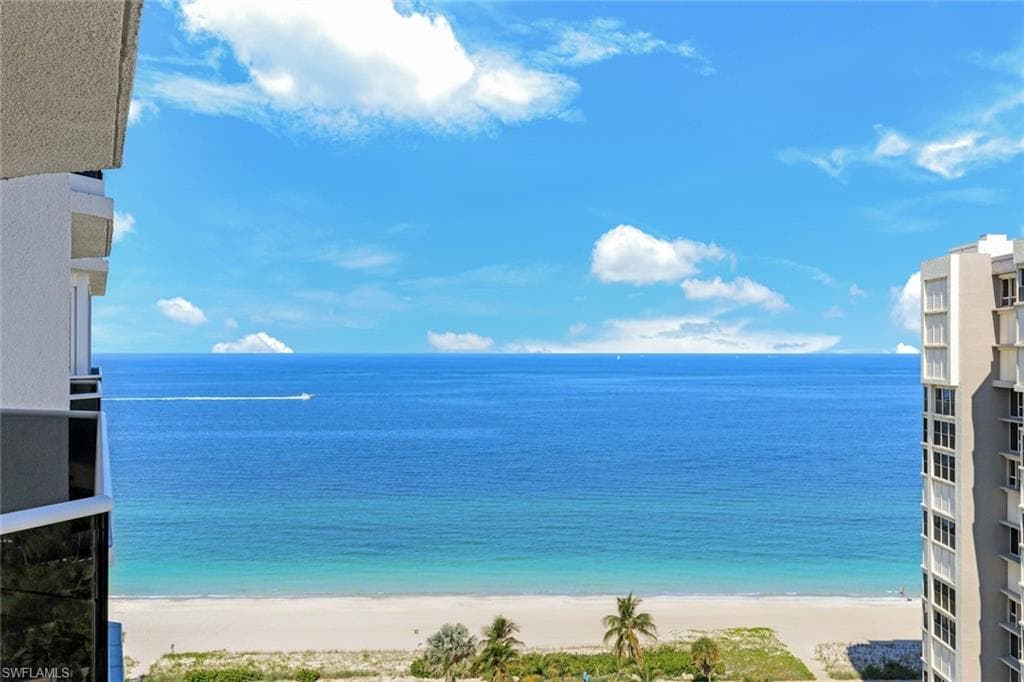 4041 Gulf Shore BLVD N 1505 NAPLES, FL 34103