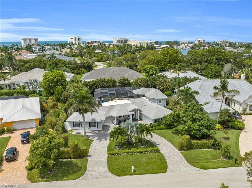 1627 Murex LN NAPLES, FL 34102