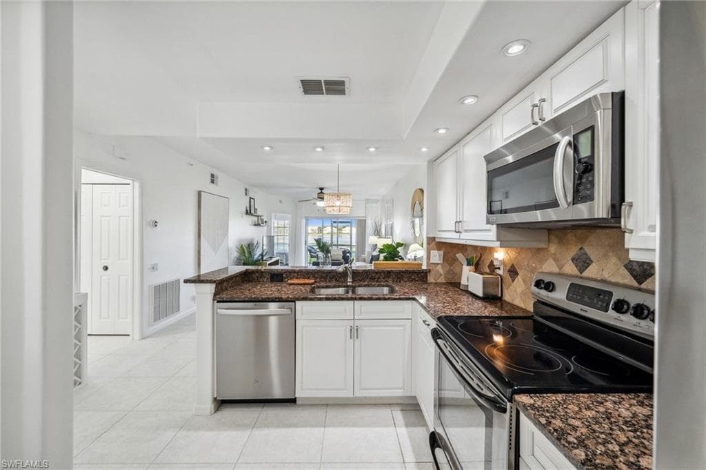 28068 Cavendish CT 2303 BONITA SPRINGS, FL 34135