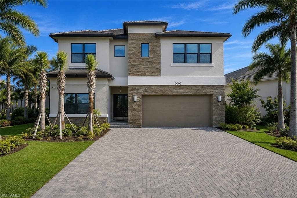 20921 Thistle Leaf LN ESTERO, FL 33928
