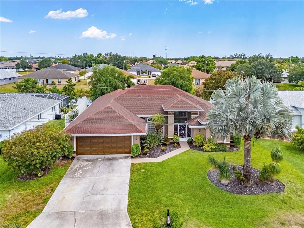 1204 SE 5th TER CAPE CORAL, FL 33990