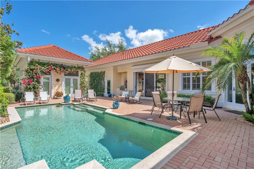 7060 VERDE WAY NAPLES, FL 34108