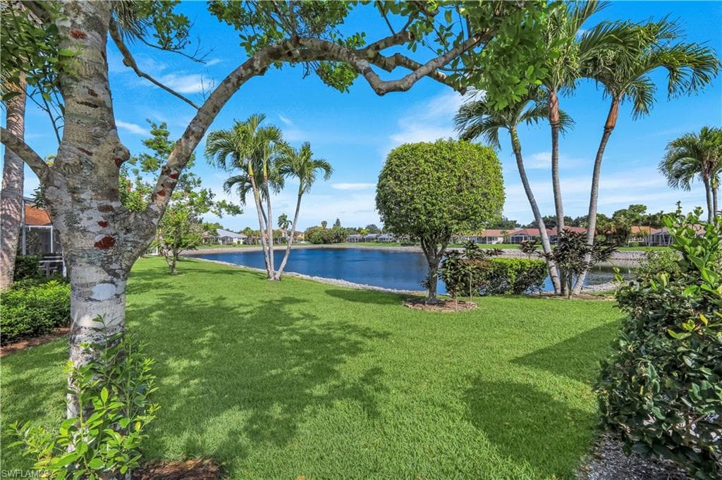 15040 Sterling Oaks DR NAPLES, FL 34110