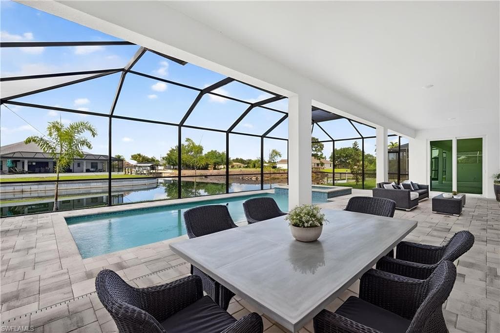 136 SW 12th ST CAPE CORAL, FL 33991
