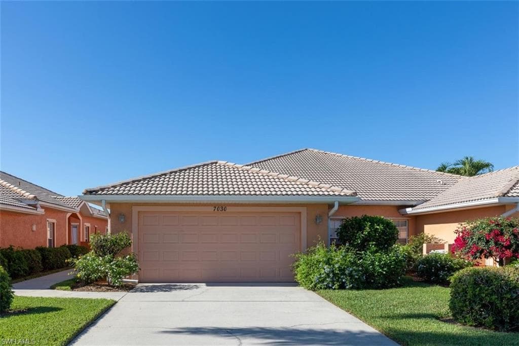 7030 Lone Oak BLVD NAPLES, FL 34109